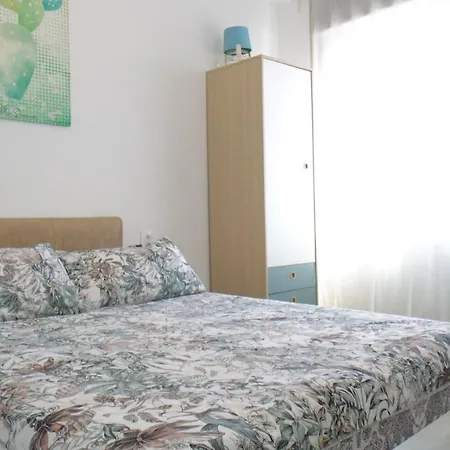 En Centro A 150m Del Mar Apolo B * Torrevieja